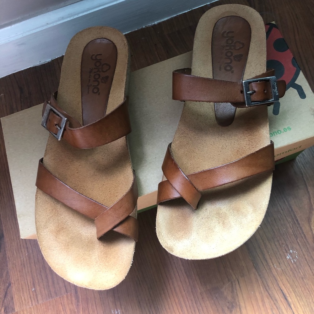 Yokono brown Sandal very good cheap like new